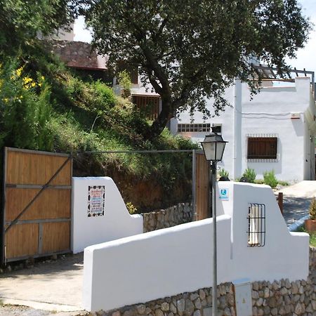 Encinar De Aguas Blancas Guest House Dudar Exterior photo